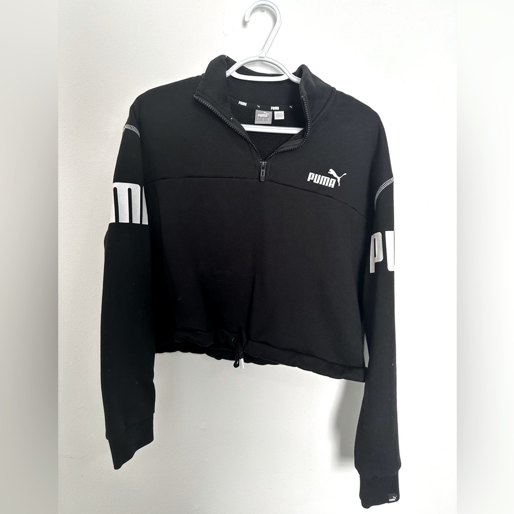 Crop sweater